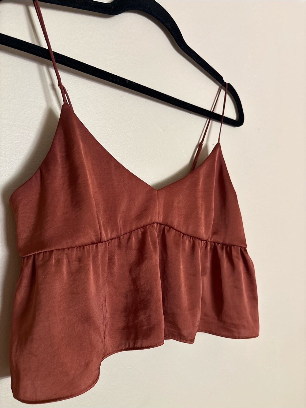 Wilfred Aritzia Satin Lover Cropped Cami Top Brown XS - Picture 6 of 13